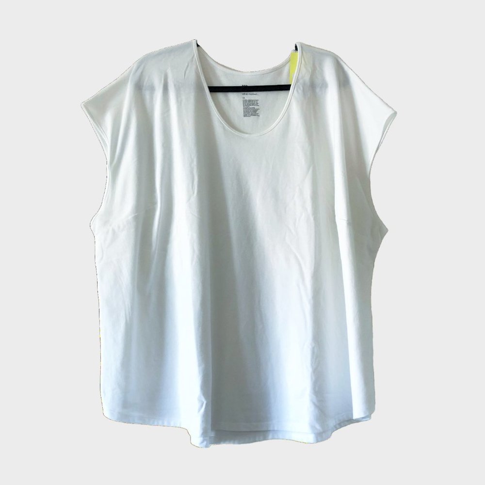 NWT All in Motion Plus Size White Active Muscle Top size 4X